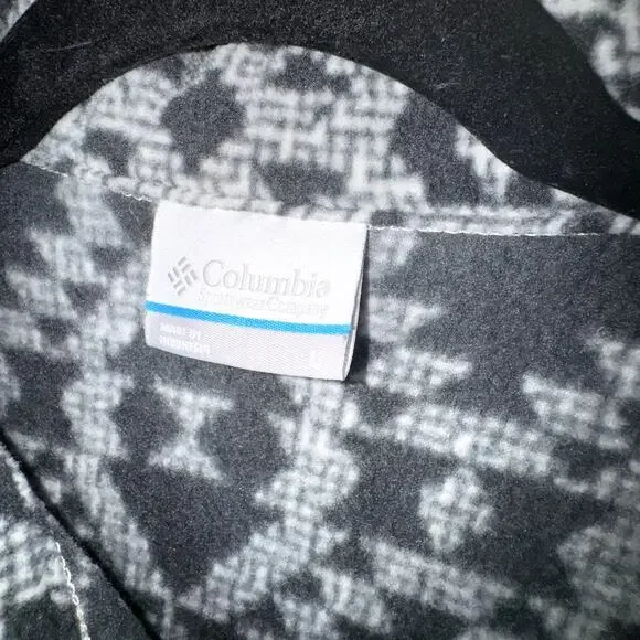 Geometric Black and White Women's Jacket - Picture 7 of 8